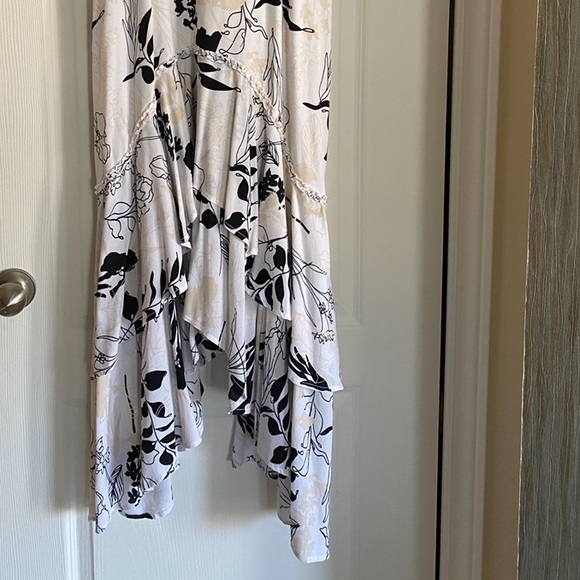 black/white dress - Picture 2 of 3